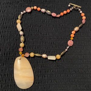 Women’s necklace